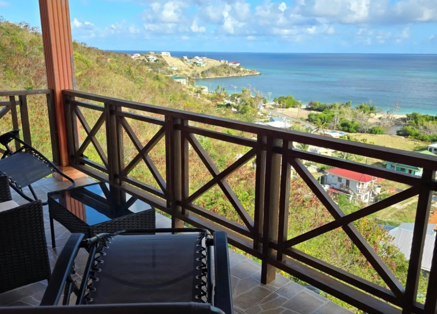The Seaview Villa Charlestown